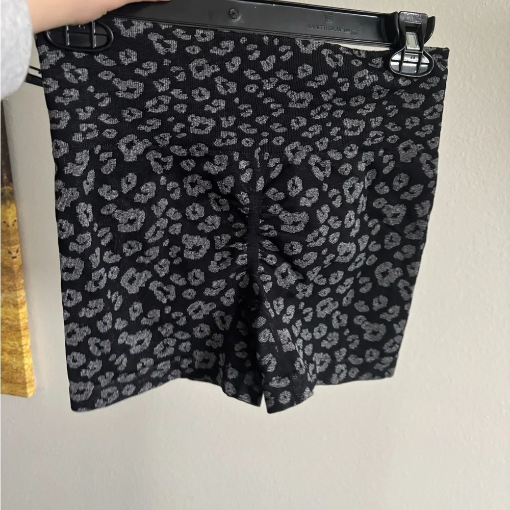 biker shorts - Picture 2 of 3